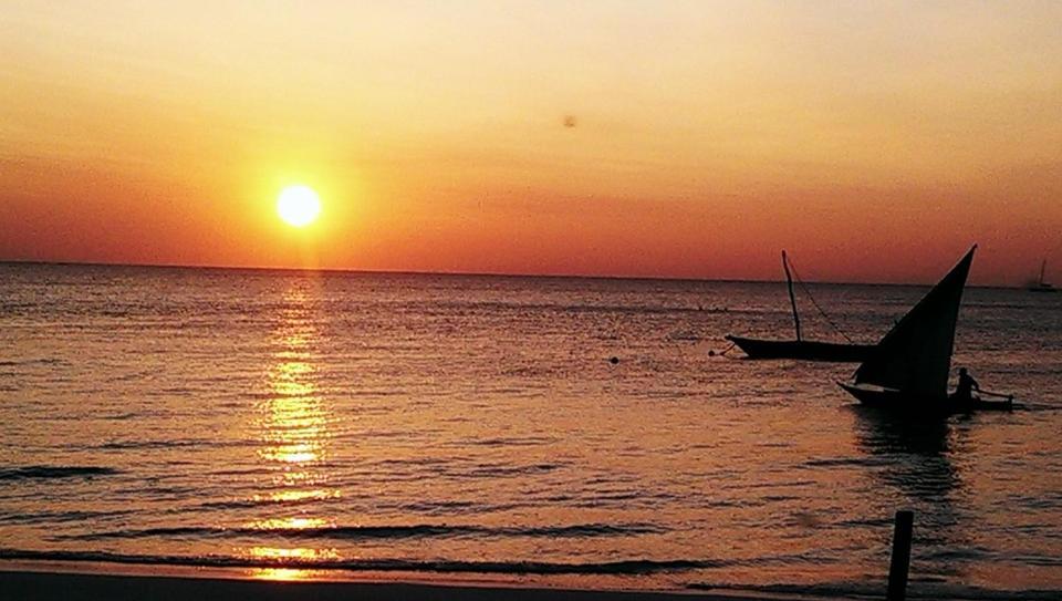 Union Beach Bungalow Nungwi Bagian luar foto