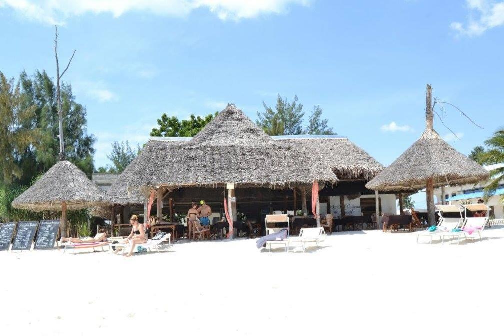 Union Beach Bungalow Nungwi Bagian luar foto