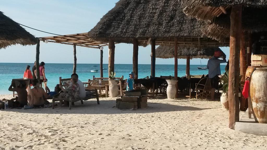 Union Beach Bungalow Nungwi Bagian luar foto