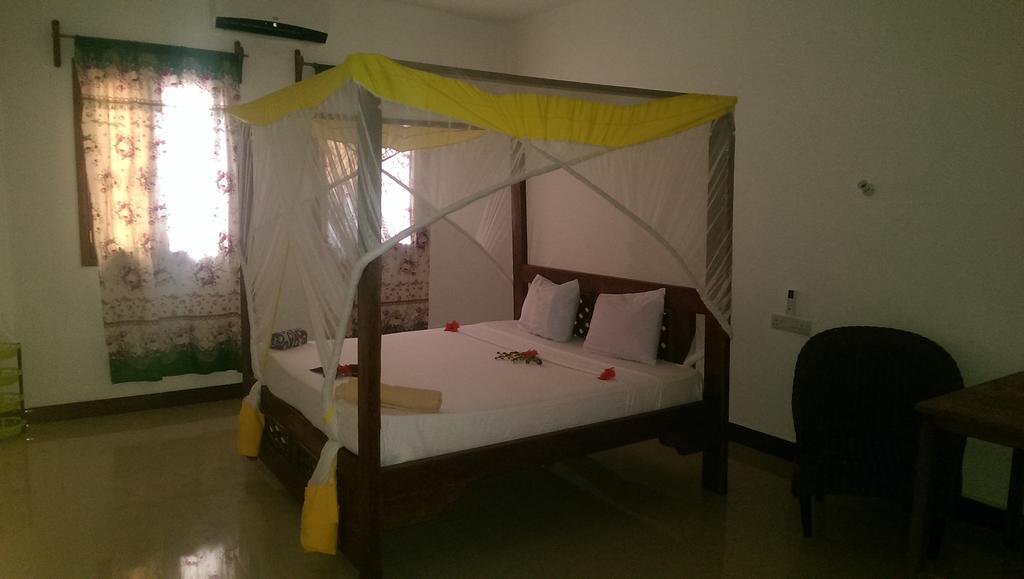 Union Beach Bungalow Nungwi Bagian luar foto