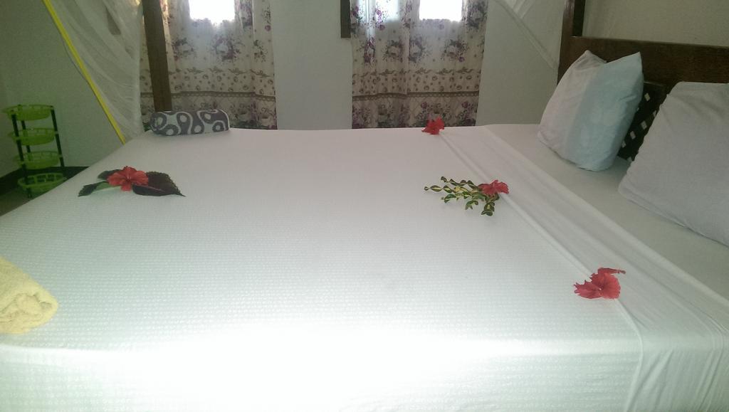 Union Beach Bungalow Nungwi Bagian luar foto